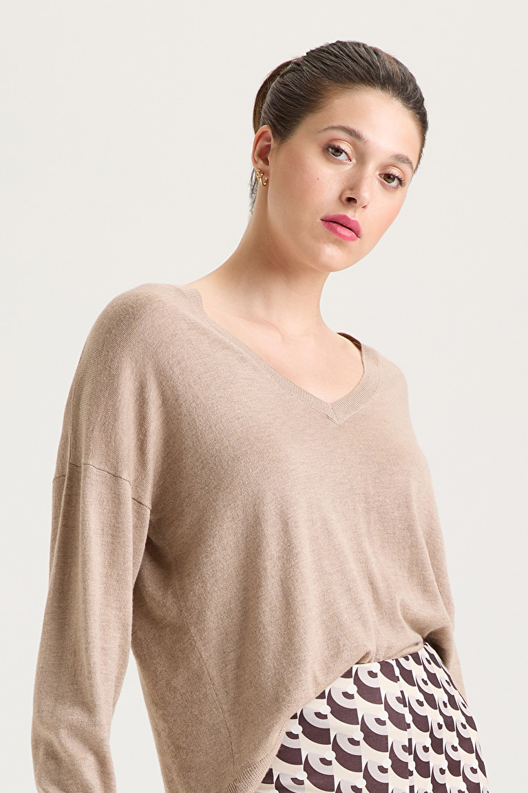 SOFT TOUCH KNIT SWEATER