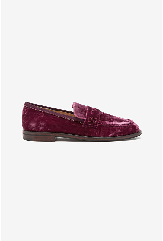 VELVET VIEWS MOCCASIN